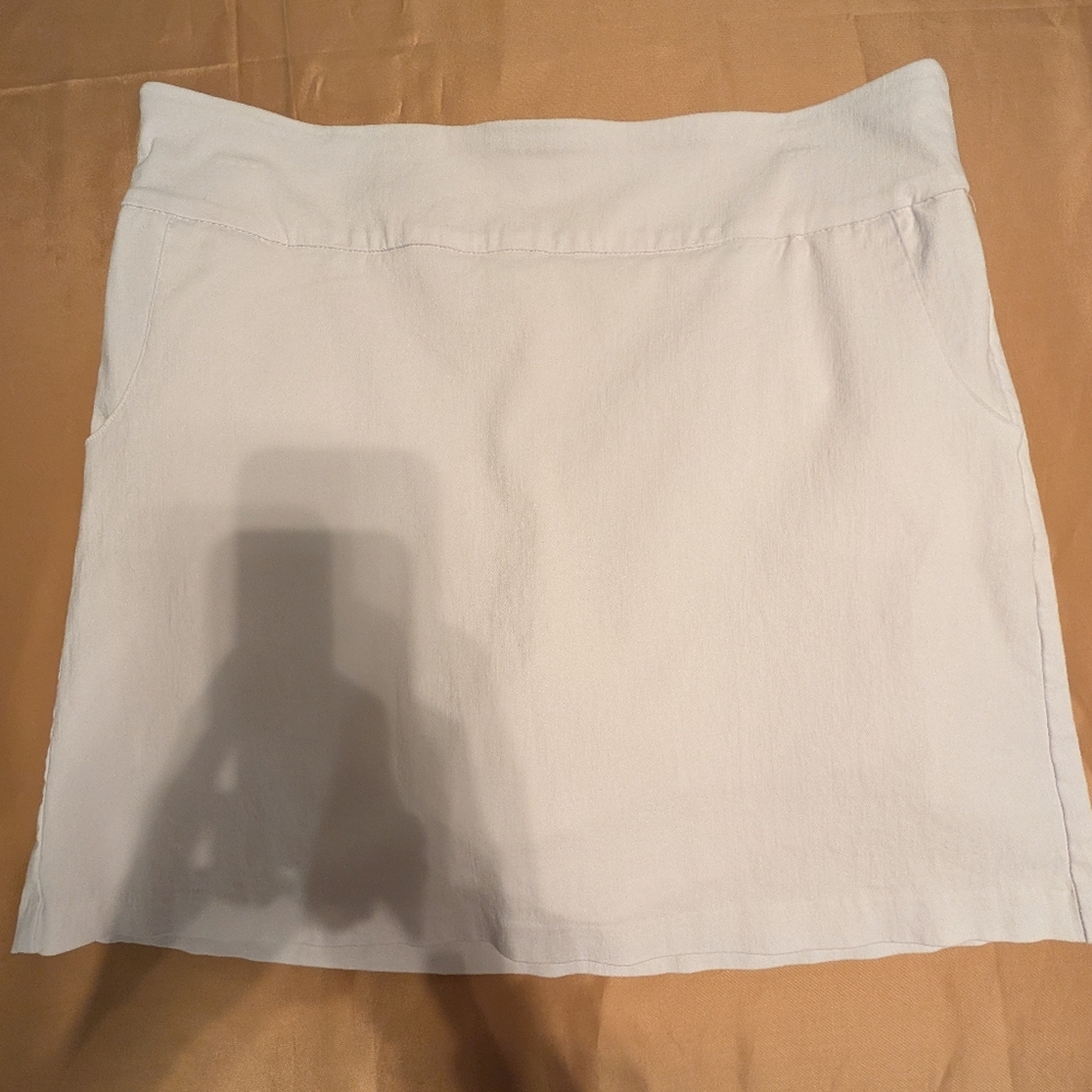 New Directions White Skort - Picture 2 of 14
